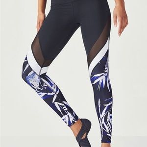 Fabletics Mid-Rise Mesh Powerhold Legging